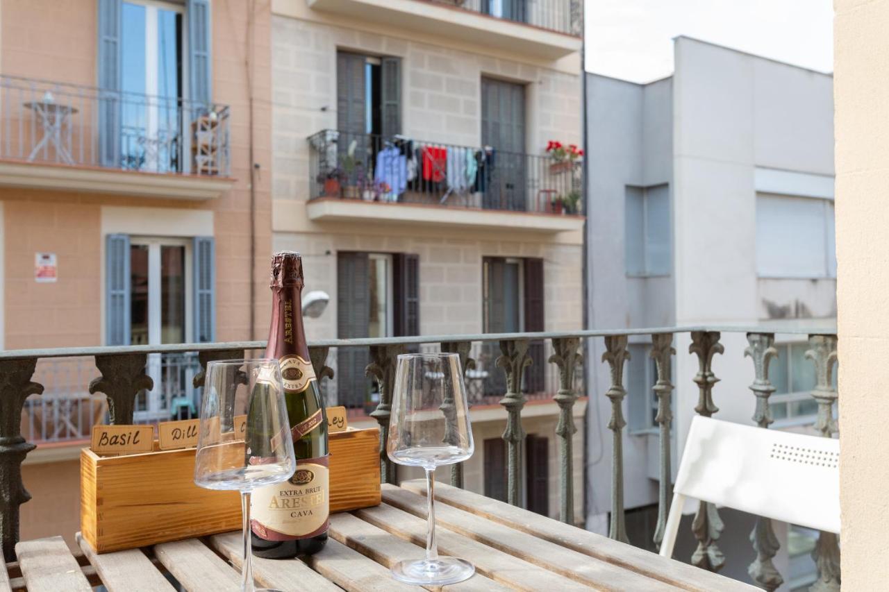 Aparteasy - Turo Park With Lovely Balcony Barselona Dış mekan fotoğraf